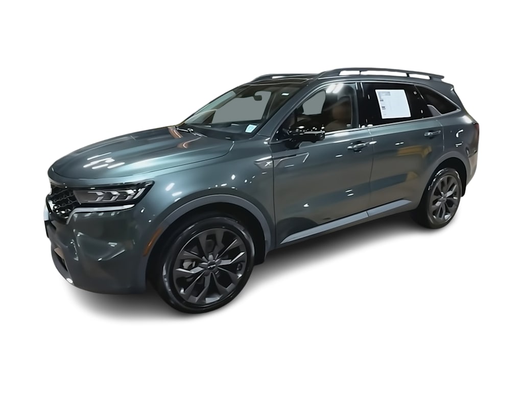 Thumbnail: 2022 Kia Sorento - 3