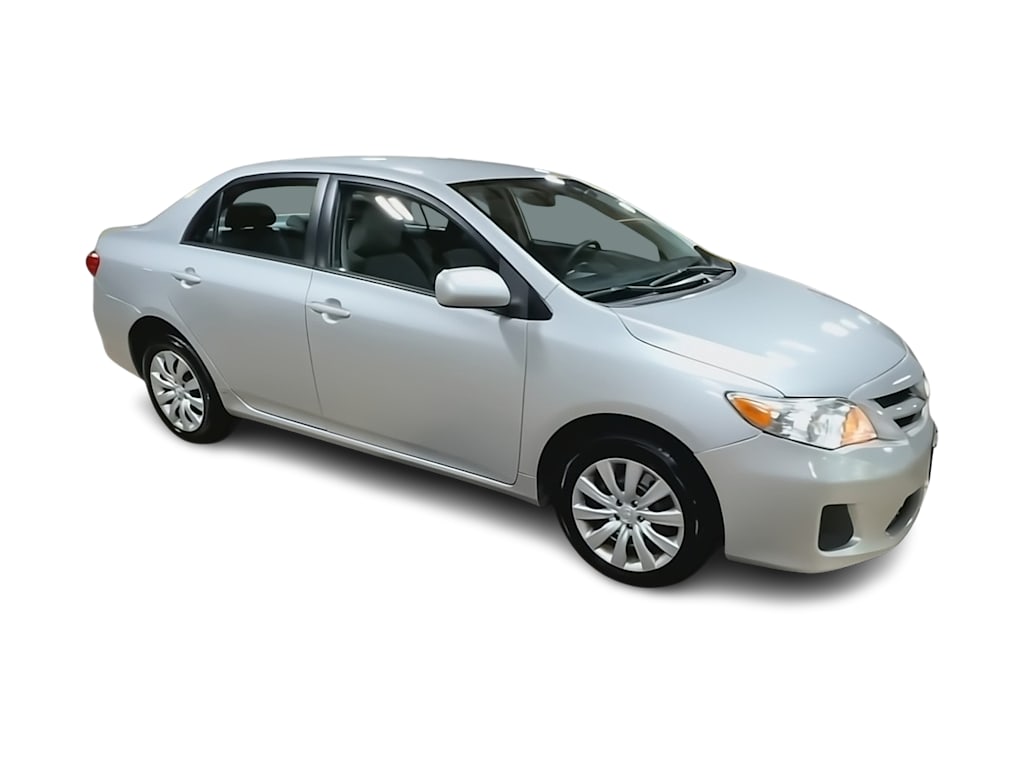 Thumbnail: 2012 Toyota Corolla - 17