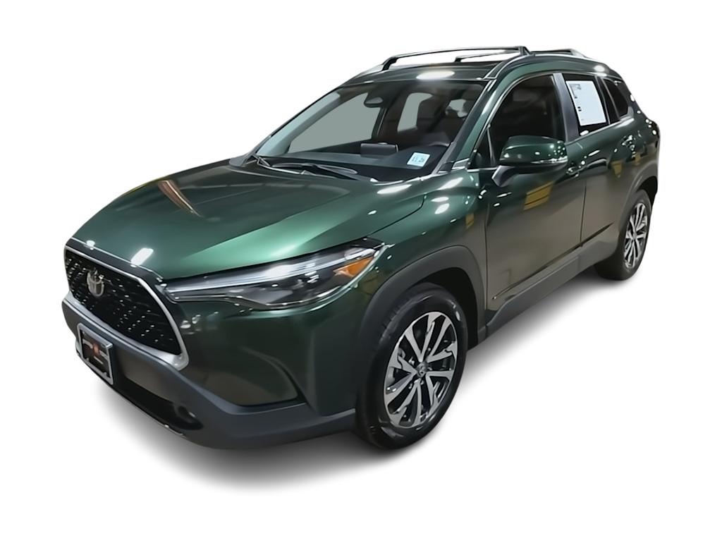 Thumbnail: 2023 Toyota Corolla Cross - 18