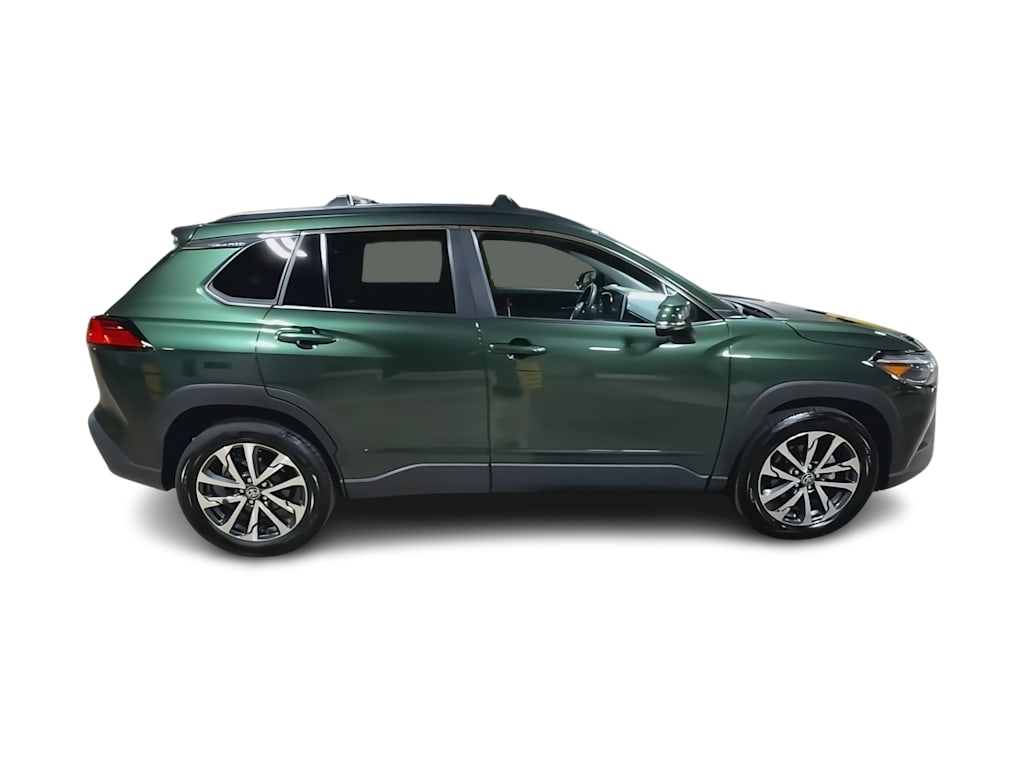 Thumbnail: 2023 Toyota Corolla Cross - 21
