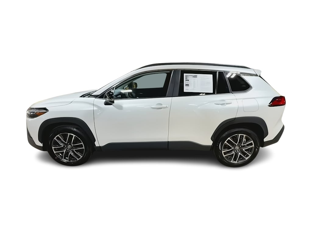 Thumbnail: 2026 Toyota Corolla Cross - 3