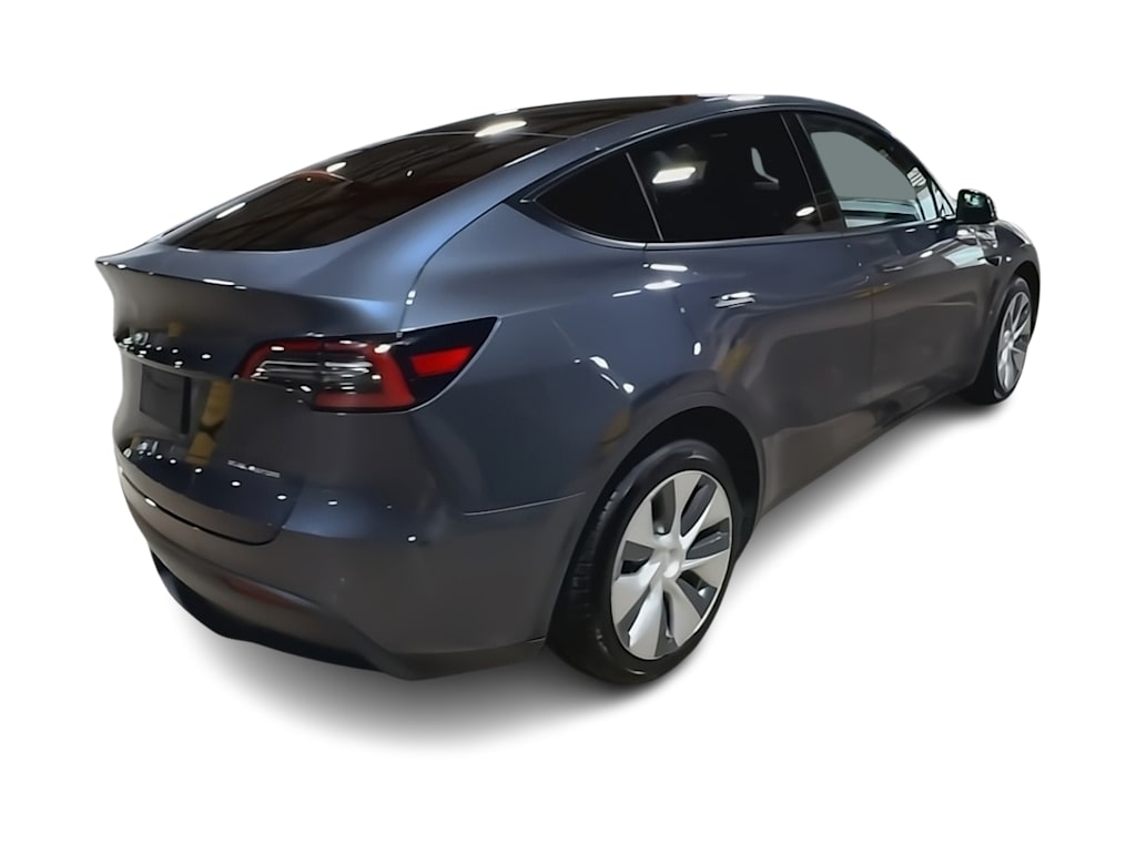 Thumbnail: 2022 Tesla Model Y - 18