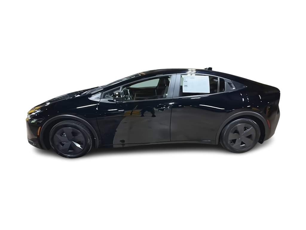 Thumbnail: 2024 Toyota Prius Prime - 3
