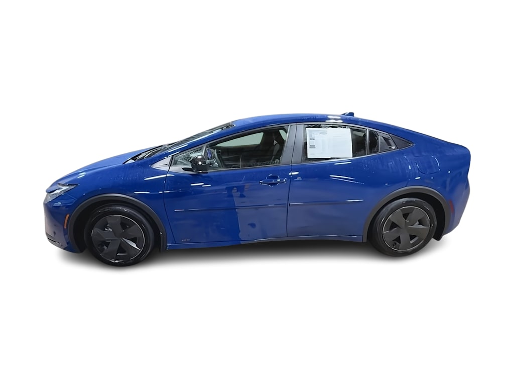 Thumbnail: 2024 Toyota Prius - 3
