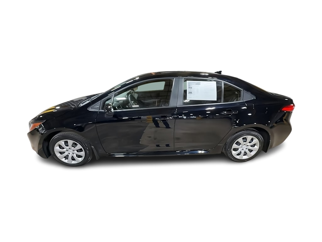 Thumbnail: 2023 Toyota Corolla - 3