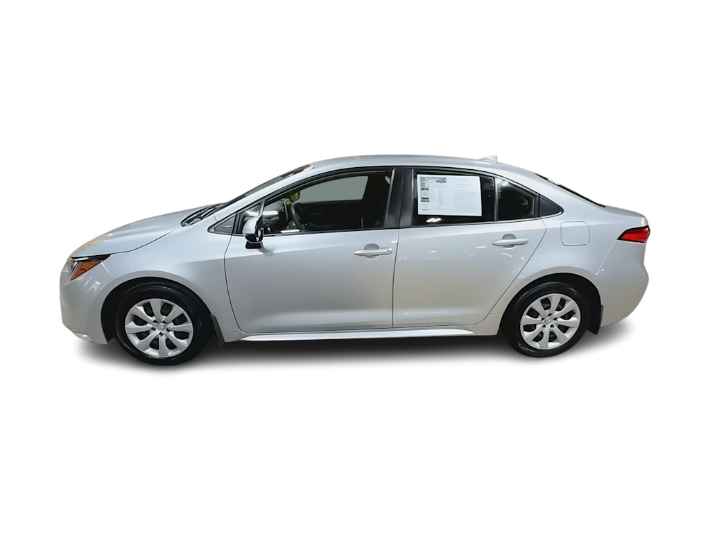 Thumbnail: 2021 Toyota Corolla - 3
