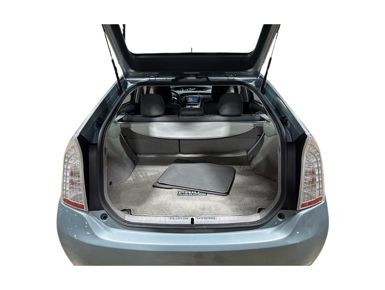 2012 Toyota Prius Plug-in 14