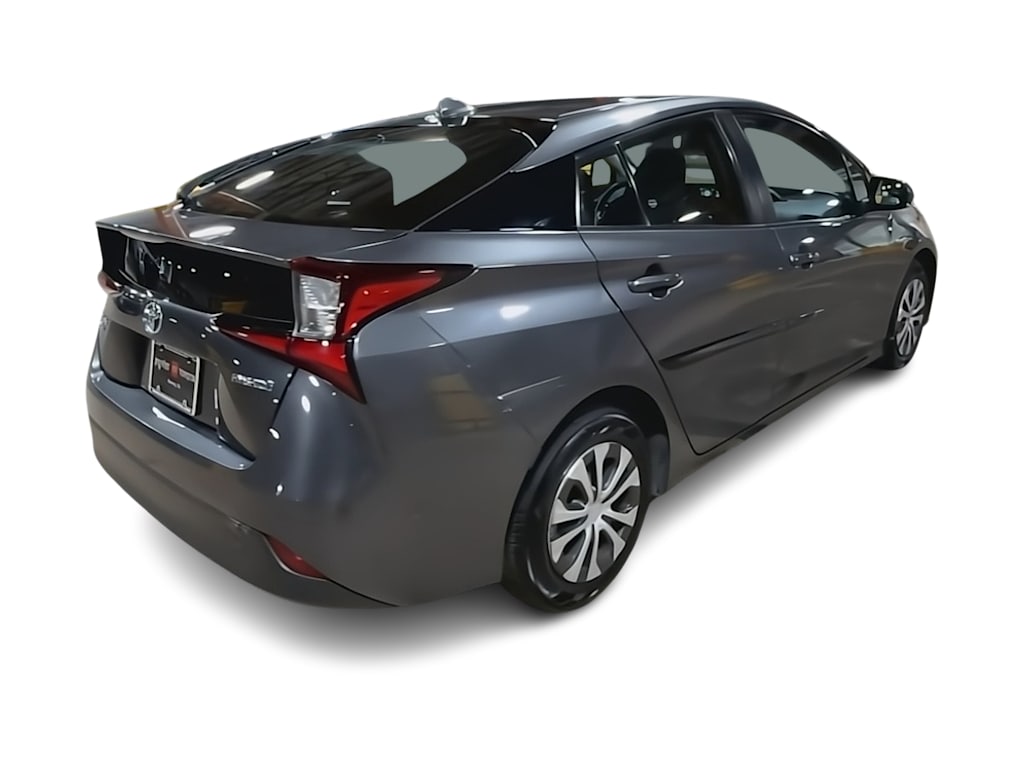 Thumbnail: 2022 Toyota Prius - 19