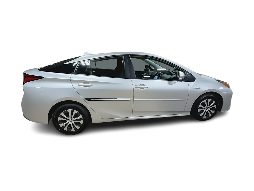 Thumbnail: 2022 Toyota Prius - 20