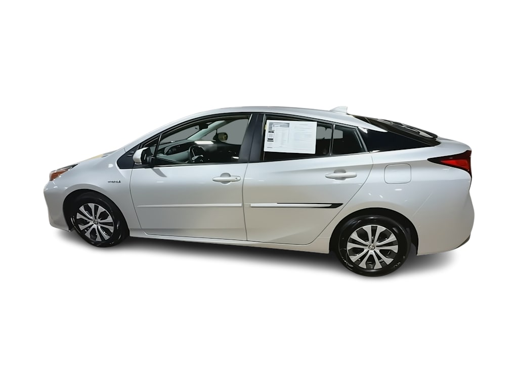 Thumbnail: 2022 Toyota Prius - 18