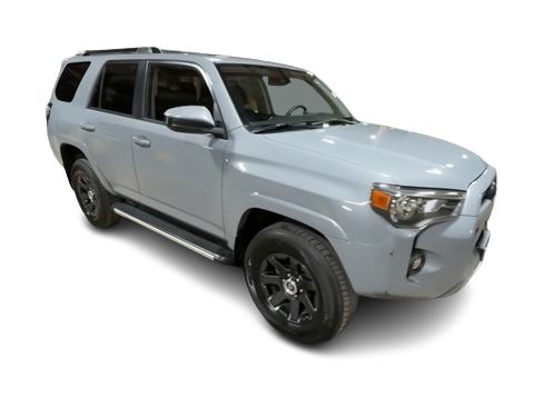 Thumbnail: 2021 Toyota 4Runner - 18