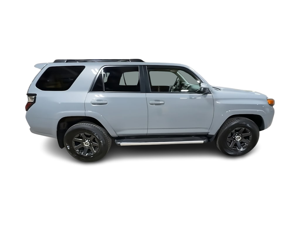 Thumbnail: 2021 Toyota 4Runner - 22