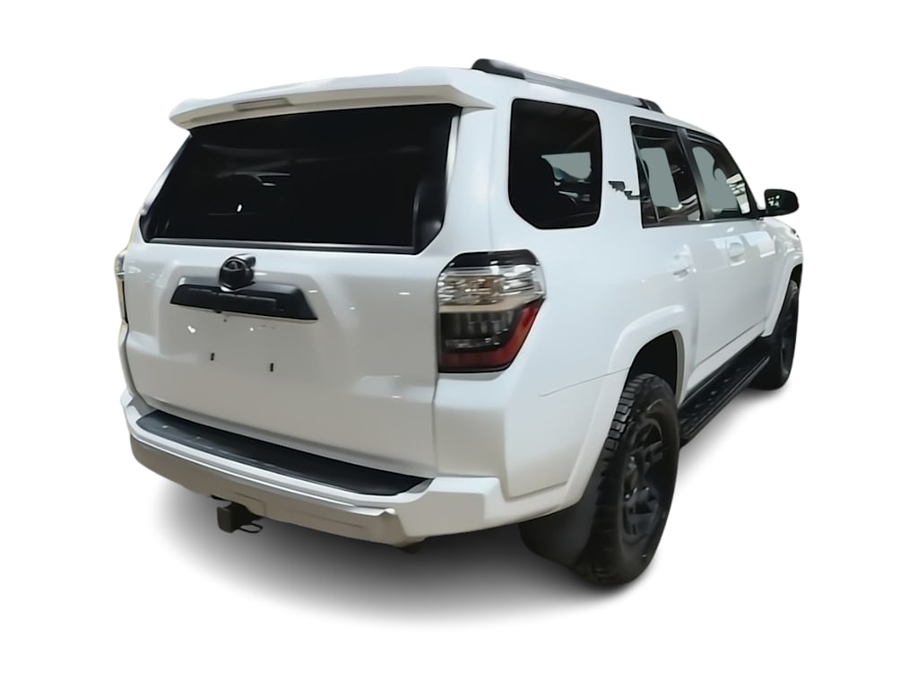 Thumbnail: 2017 Toyota 4Runner - 22
