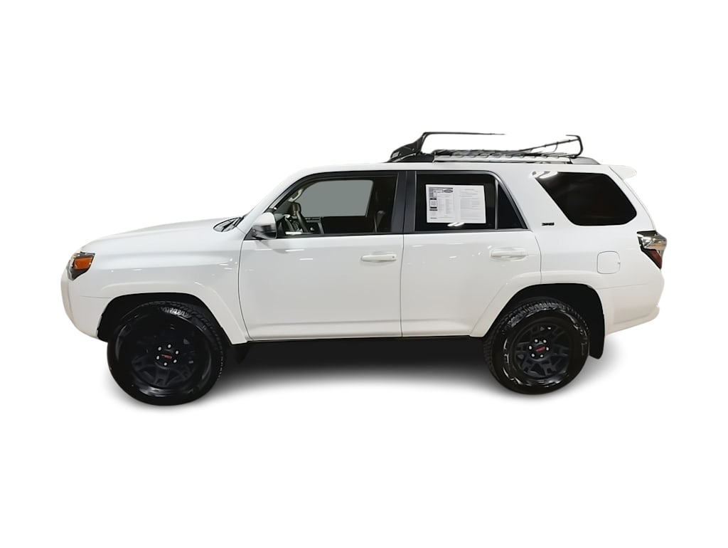 Thumbnail: 2024 Toyota 4Runner - 3