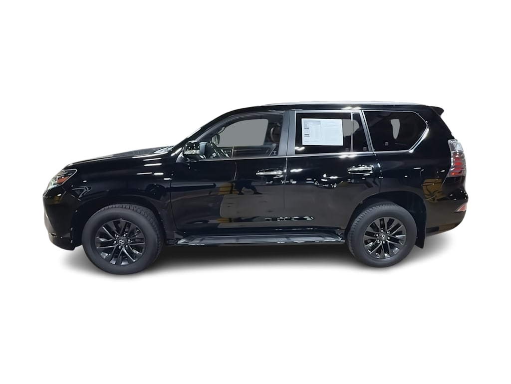 Thumbnail: 2021 Lexus GX - 3