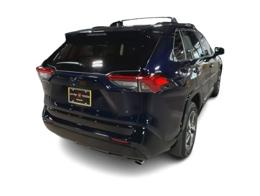 Thumbnail: 2021 Toyota RAV4 - 21