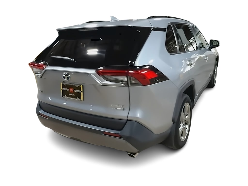 Thumbnail: 2019 Toyota RAV4 - 22