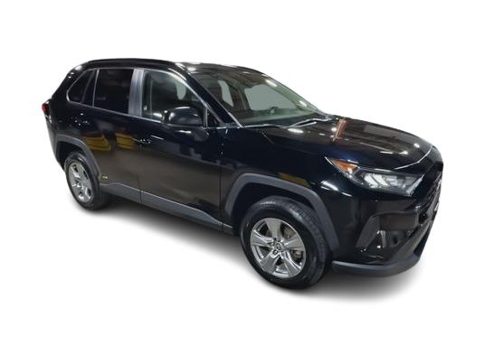 Thumbnail: 2022 Toyota RAV4 - 18