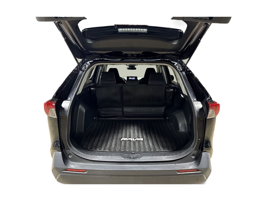 Thumbnail: 2022 Toyota RAV4 - 15