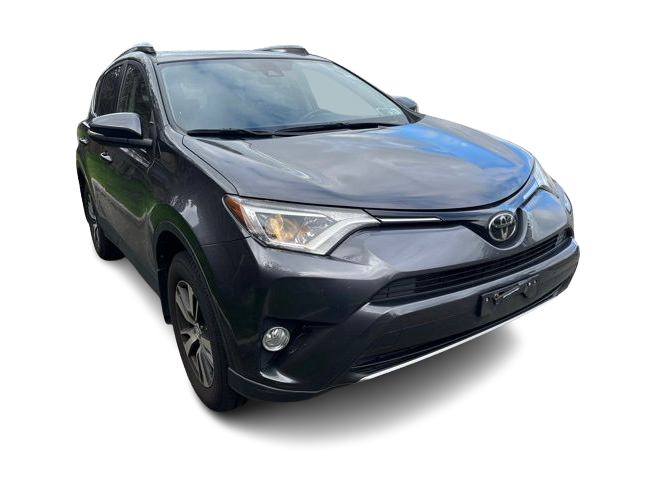 Thumbnail: 2018 Toyota RAV4 - 8