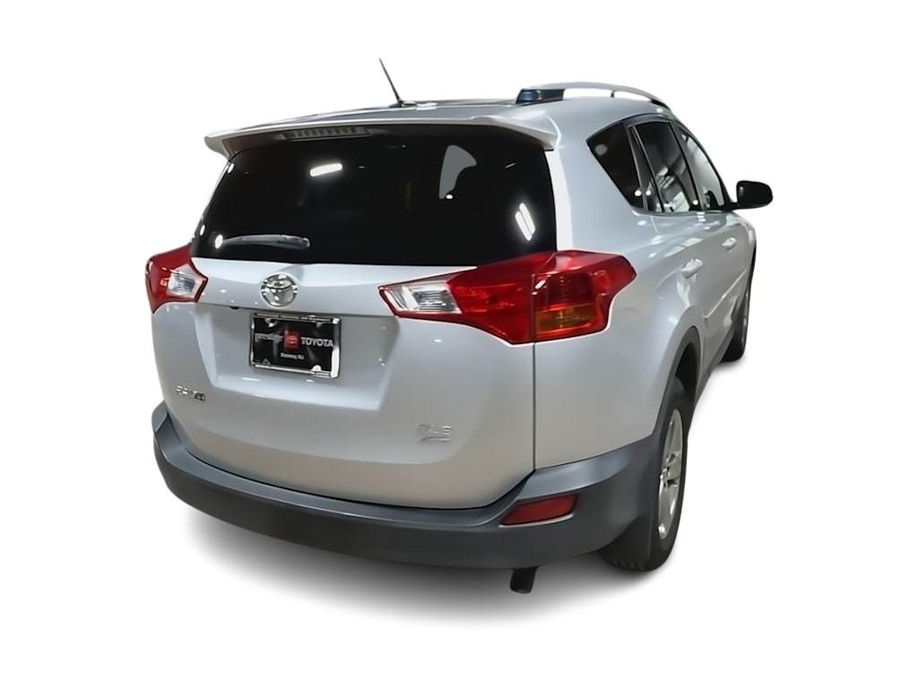 Thumbnail: 2015 Toyota RAV4 - 20