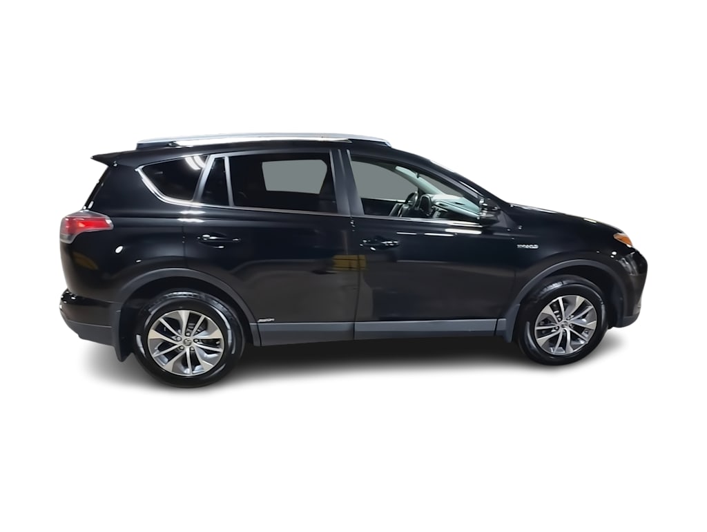 Thumbnail: 2016 Toyota RAV4 - 23