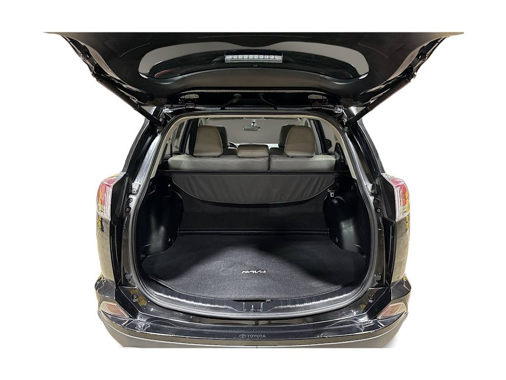 Thumbnail: 2016 Toyota RAV4 - 16