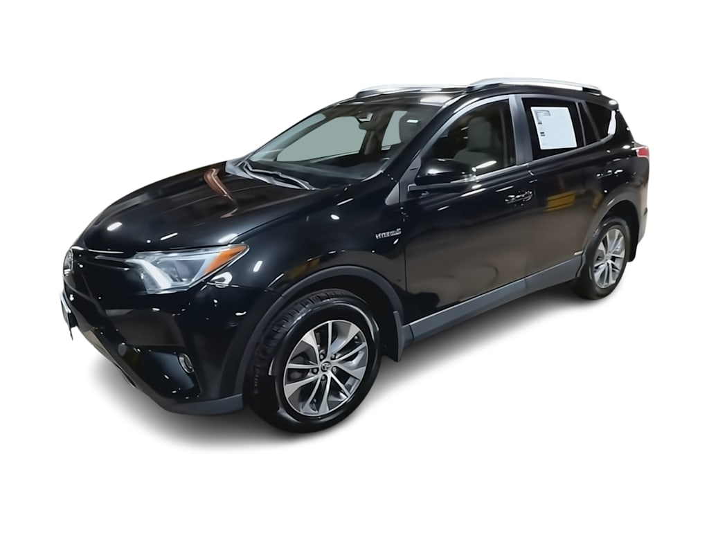 Thumbnail: 2016 Toyota RAV4 - 20
