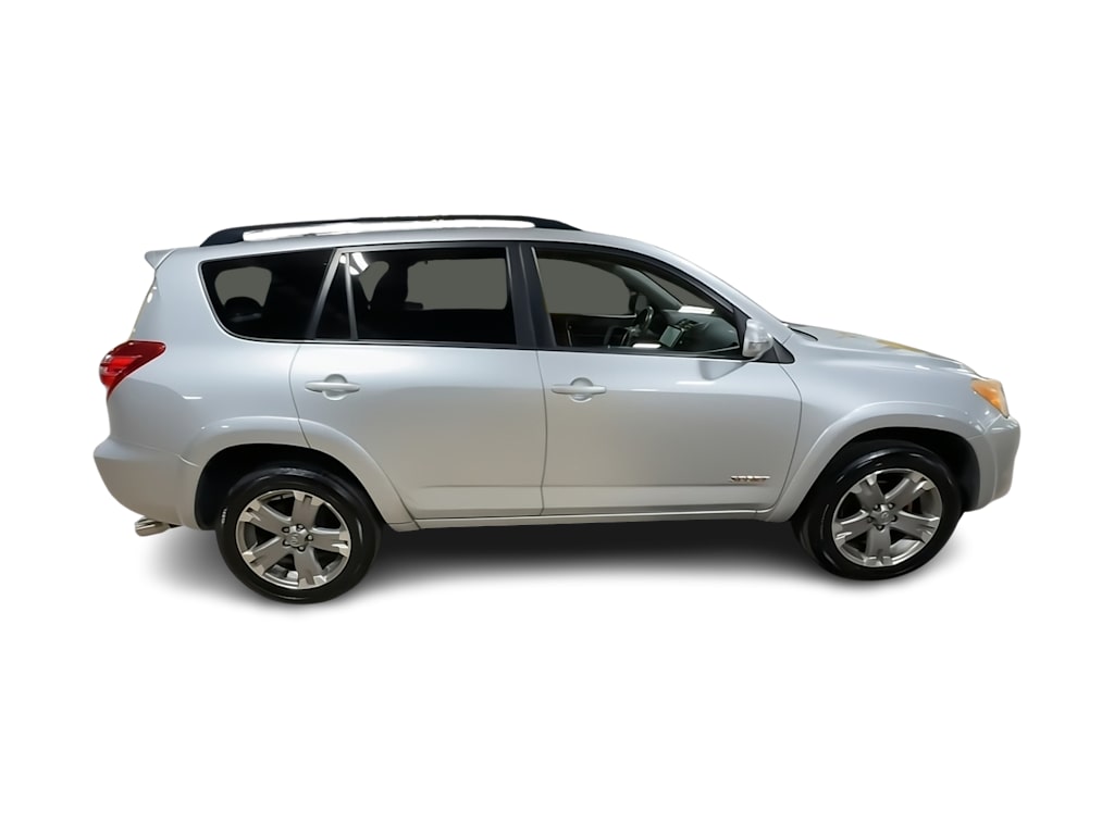 Thumbnail: 2012 Toyota RAV4 - 23