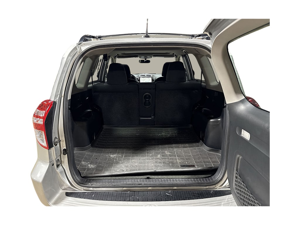 Thumbnail: 2012 Toyota RAV4 - 16