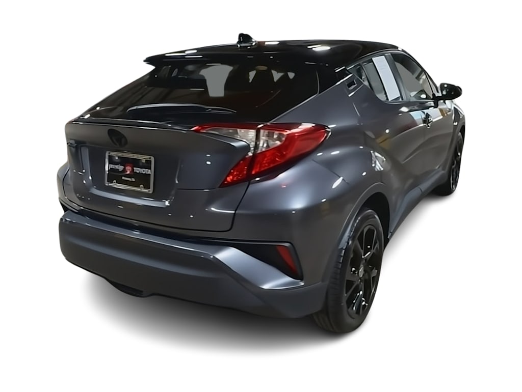 Thumbnail: 2022 Toyota C-HR - 22