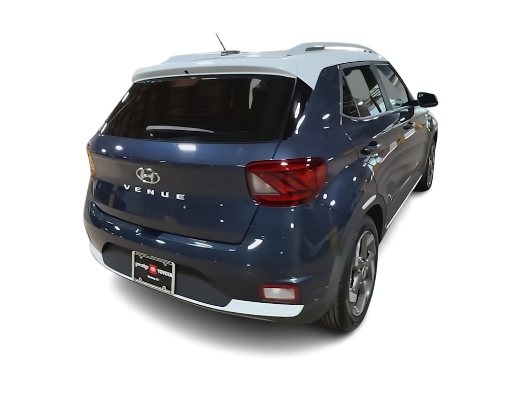 Thumbnail: 2023 Hyundai Venue - 20