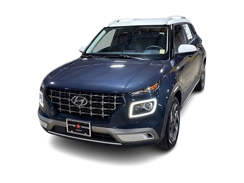 Thumbnail: 2023 Hyundai Venue - 5