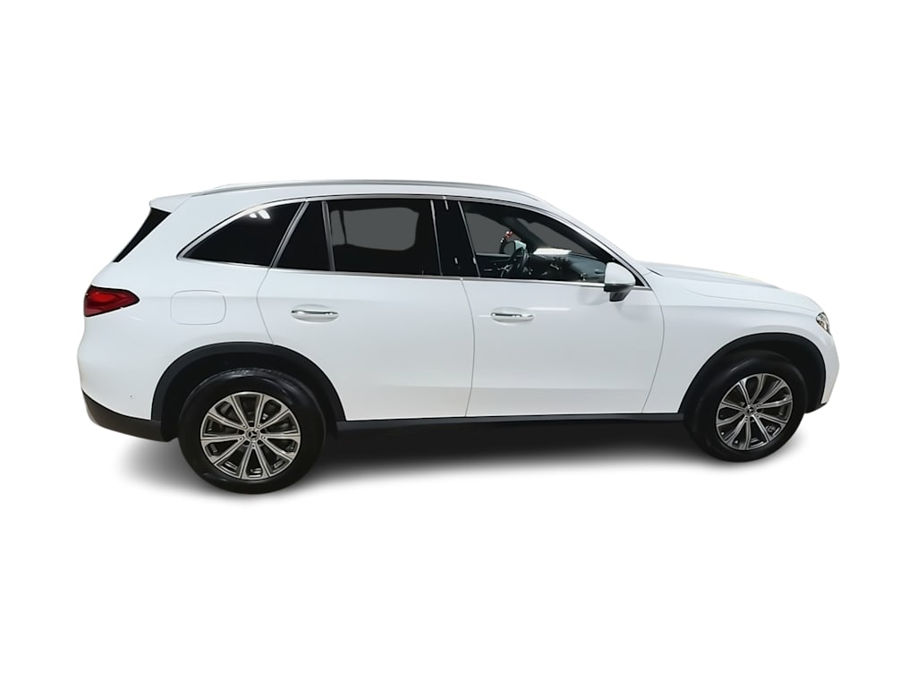 Thumbnail: 2024 Mercedes-Benz GLC - 21