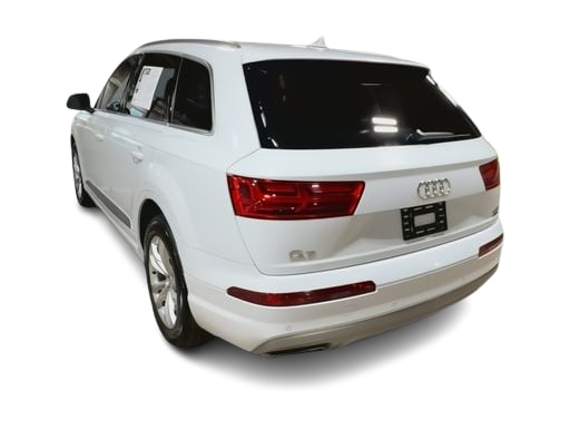 Thumbnail: 2017 Audi Q7 - 17