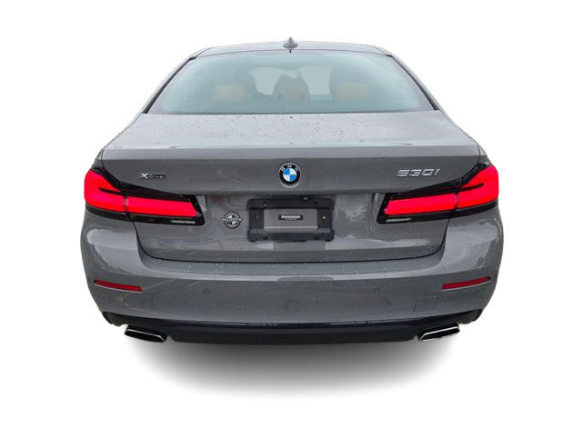 Thumbnail: 2021 BMW 5 Series - 3