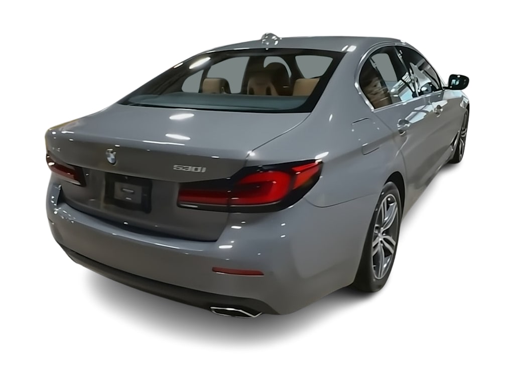 Thumbnail: 2021 BMW 5 Series - 21