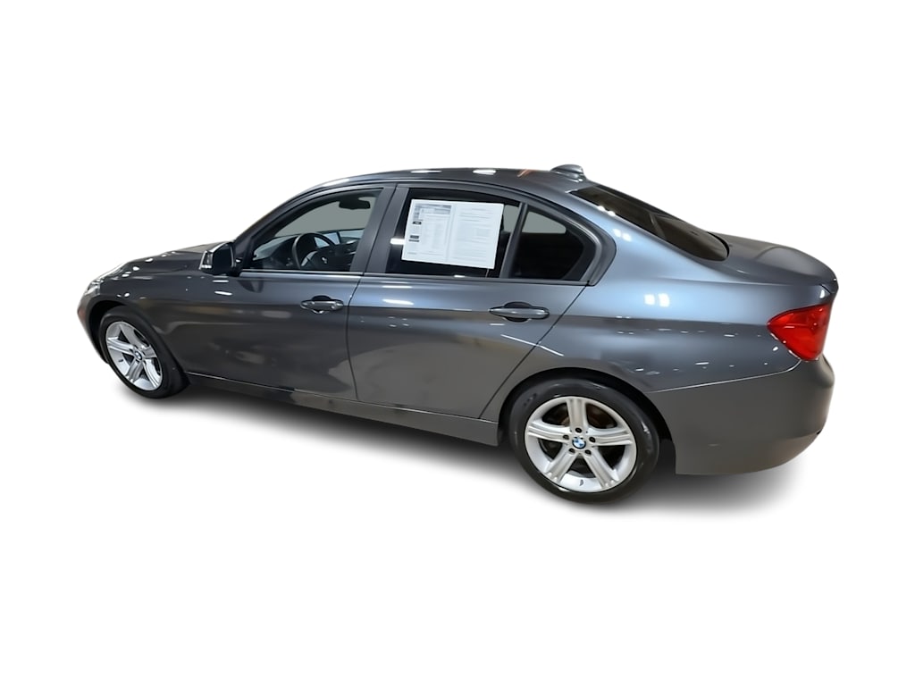 Thumbnail: 2015 BMW 3 Series - 20