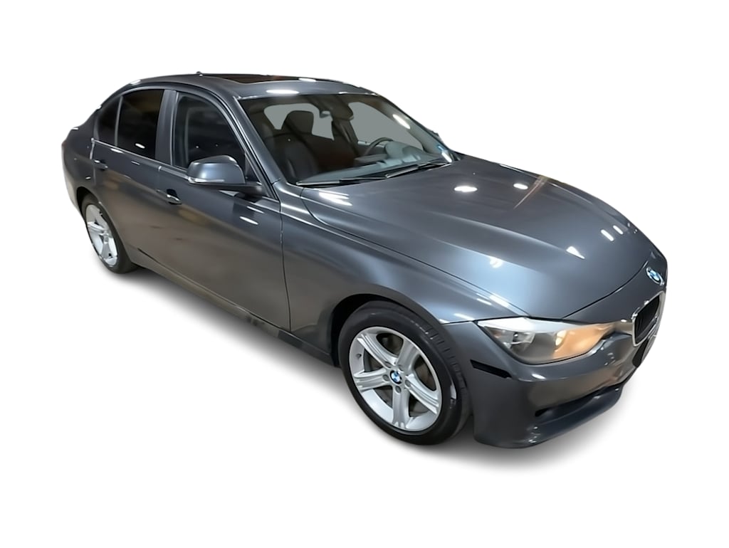 Thumbnail: 2015 BMW 3 Series - 18