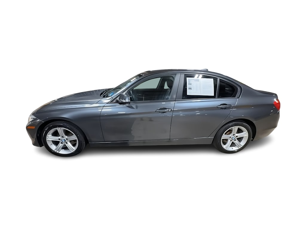 Thumbnail: 2015 BMW 3 Series - 3
