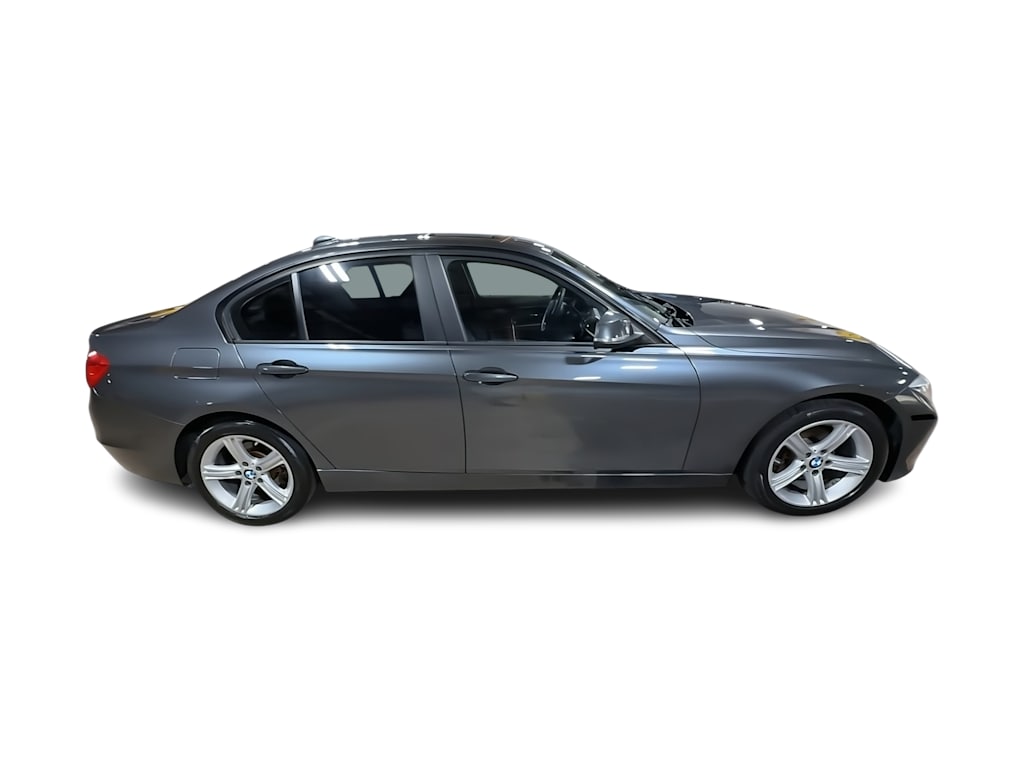 Thumbnail: 2015 BMW 3 Series - 22