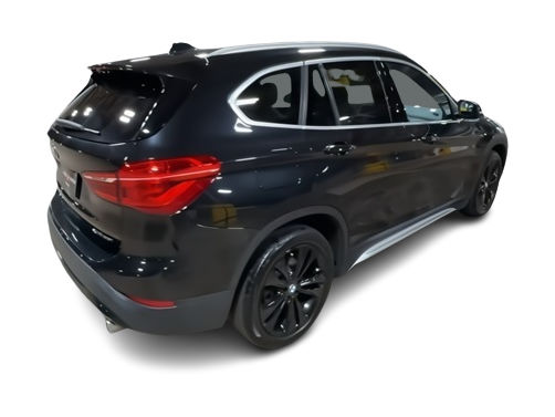 Thumbnail: 2020 BMW X1 - 21