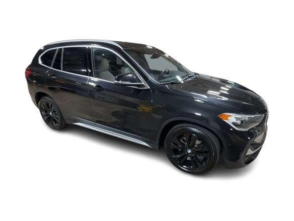 Thumbnail: 2020 BMW X1 - 18