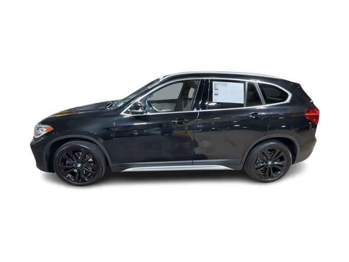Thumbnail: 2020 BMW X1 - 3