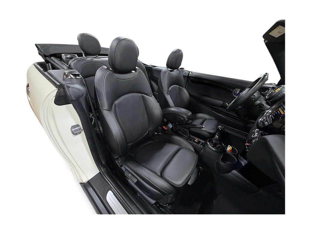 Thumbnail: 2019 MINI Cooper - 4