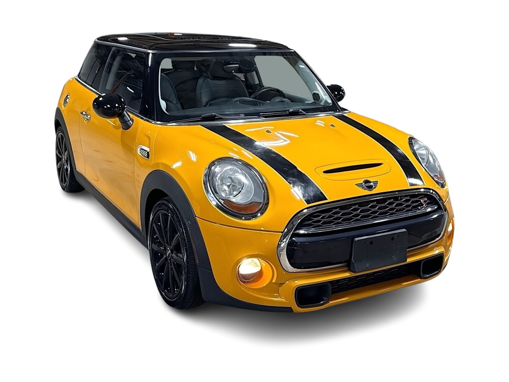 Thumbnail: 2018 MINI Cooper - 16