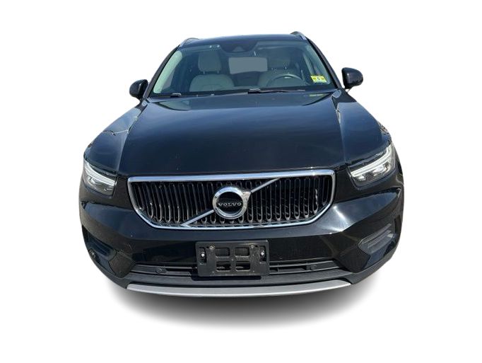 Thumbnail: 2019 Volvo XC40 - 4