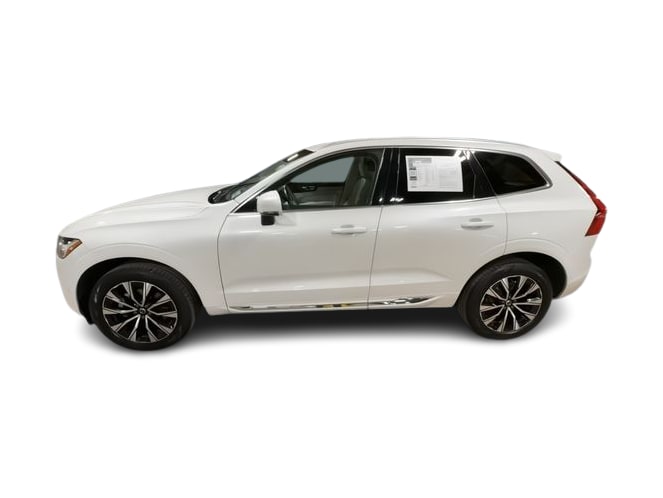 Thumbnail: 2023 Volvo XC60 - 3