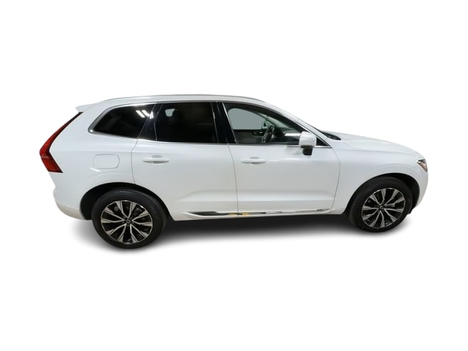 Thumbnail: 2023 Volvo XC60 - 22