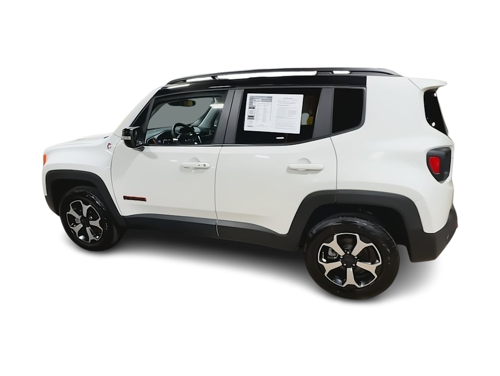 Thumbnail: 2022 Jeep Renegade - 19